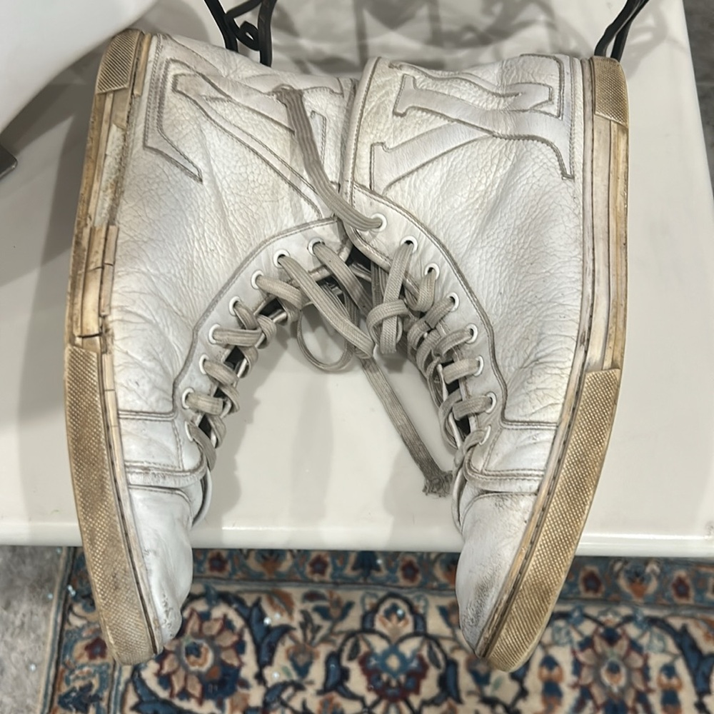 Louis Vuitton White High-Top Sneakers‎ with Leather Upper need repair GO OO49 - Picture 4 of 10